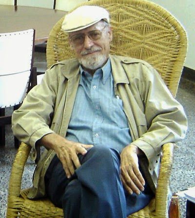 El poeta Roberto Fernández Retamar