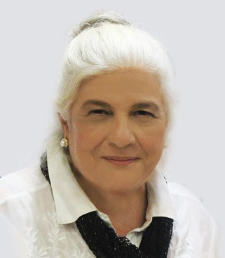 Raysa White Más, La Directora.